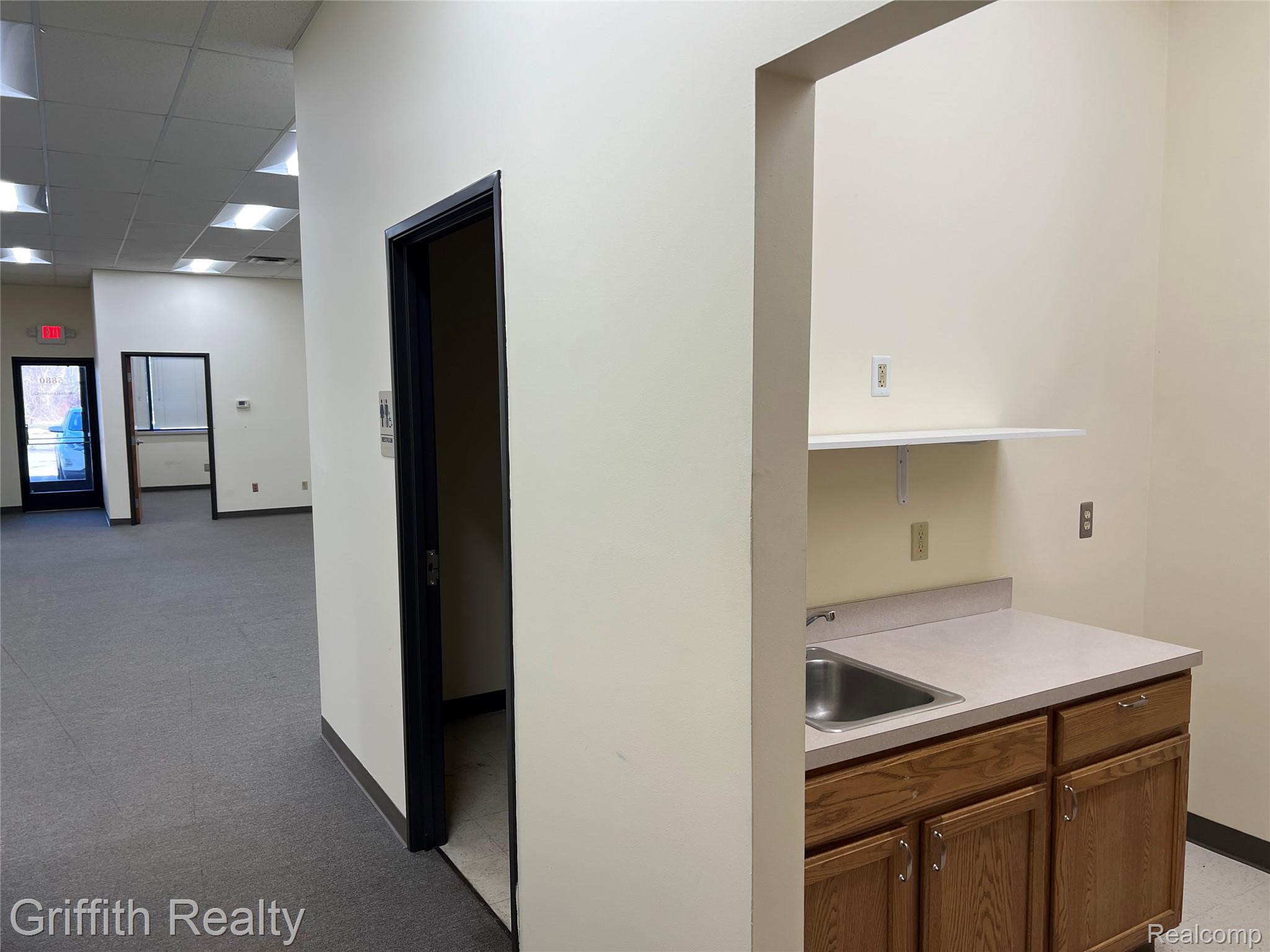 5864 Sterling Drive 5880