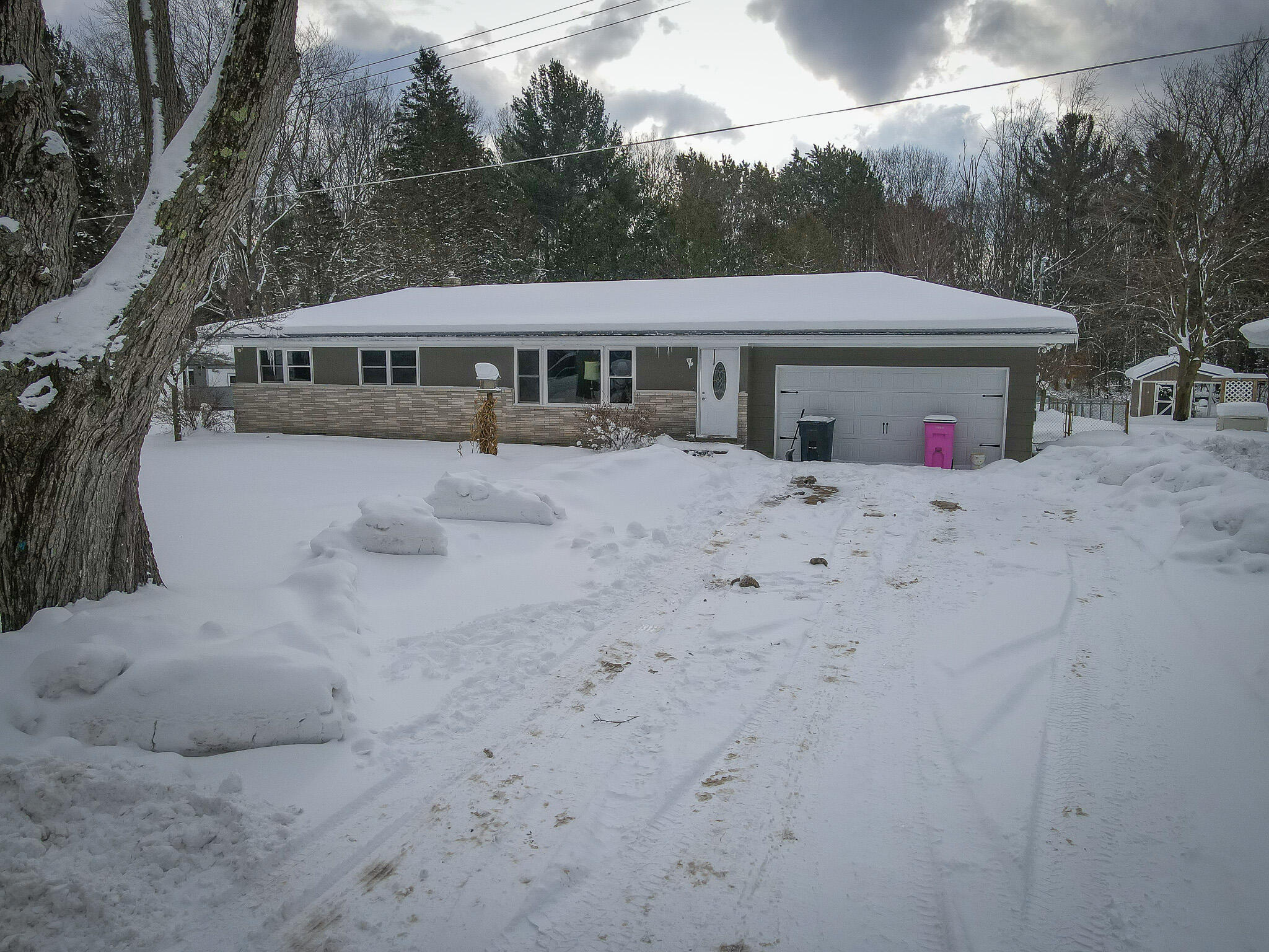 5279 W Lakewood Road