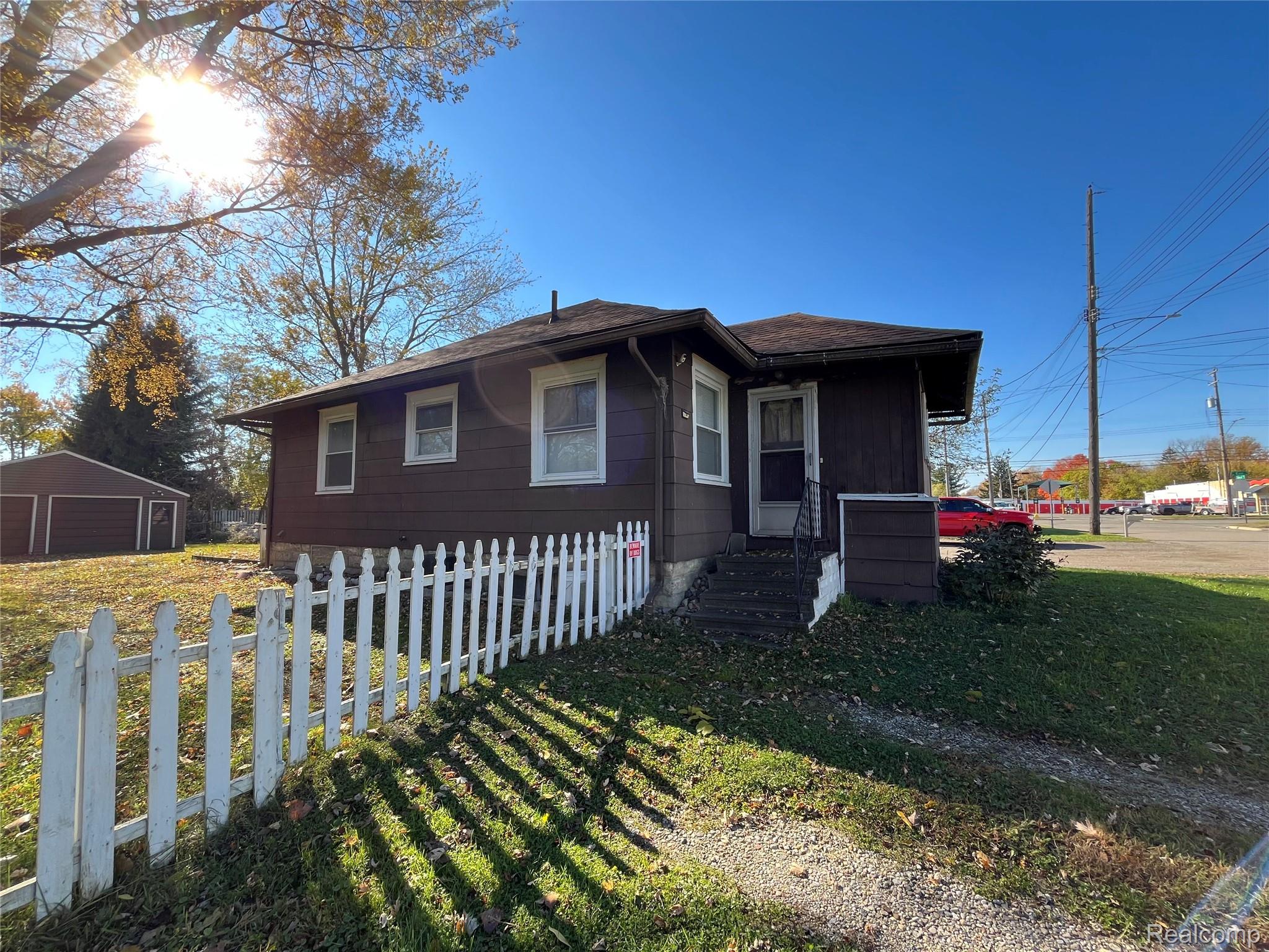 712 Sanford Street