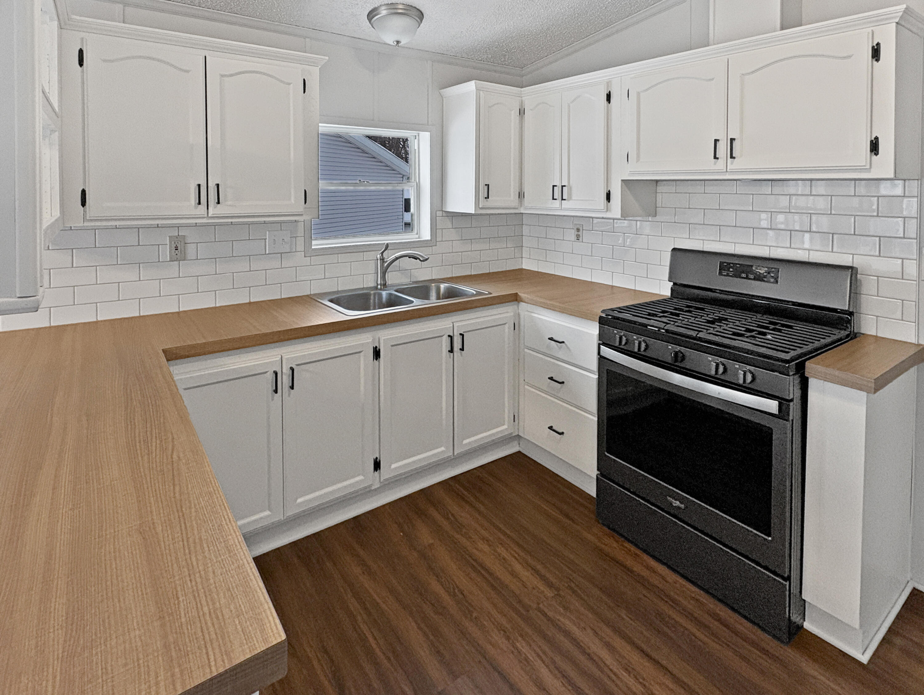 253 E Scarlet Oak Drive