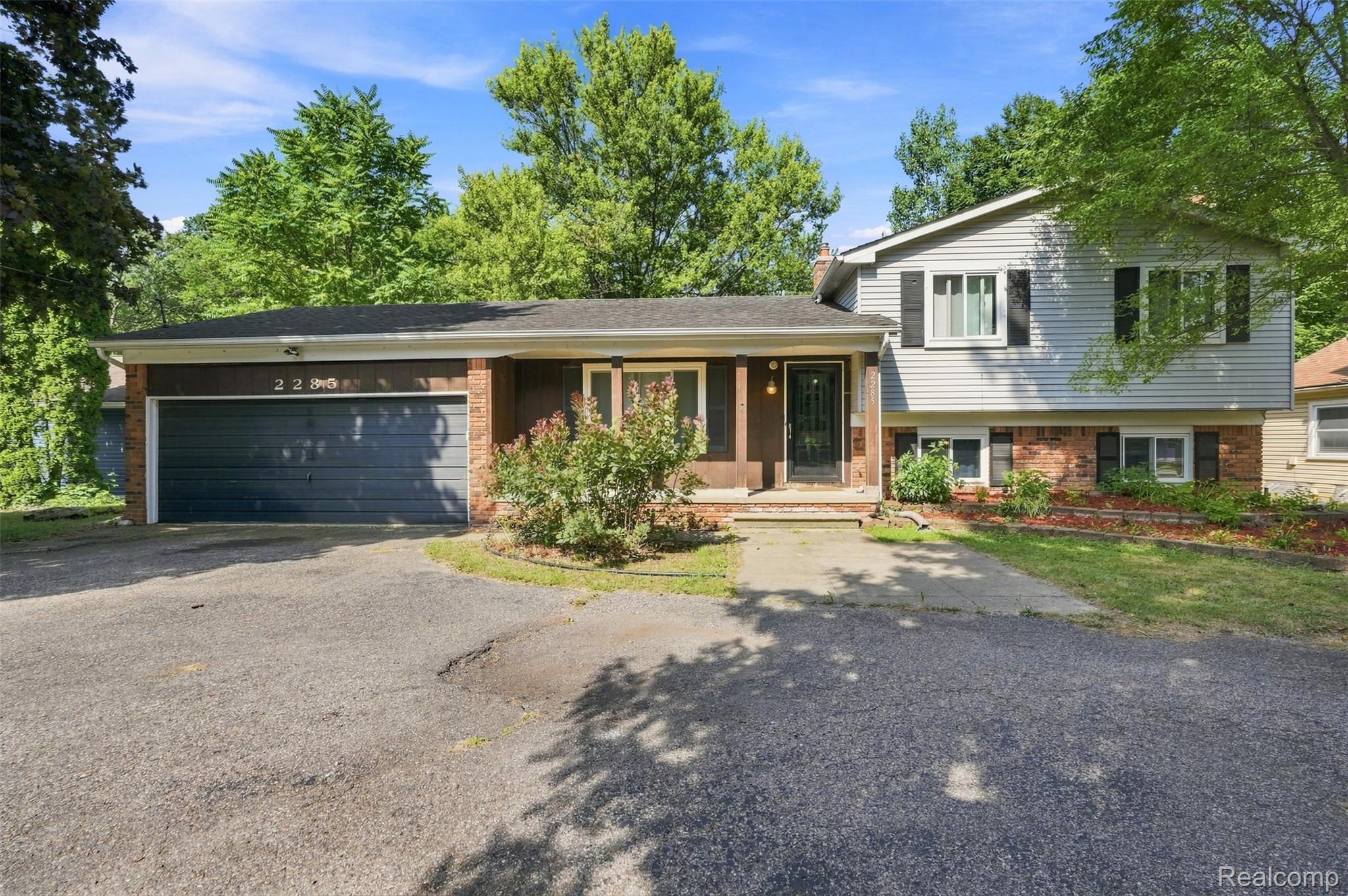 2285 Snellbrook Road