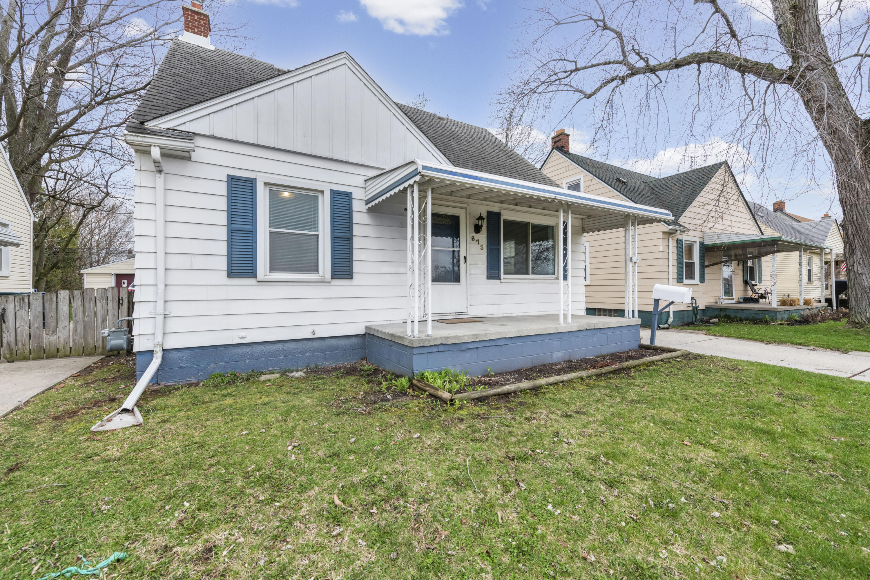 673 Leblanc Street