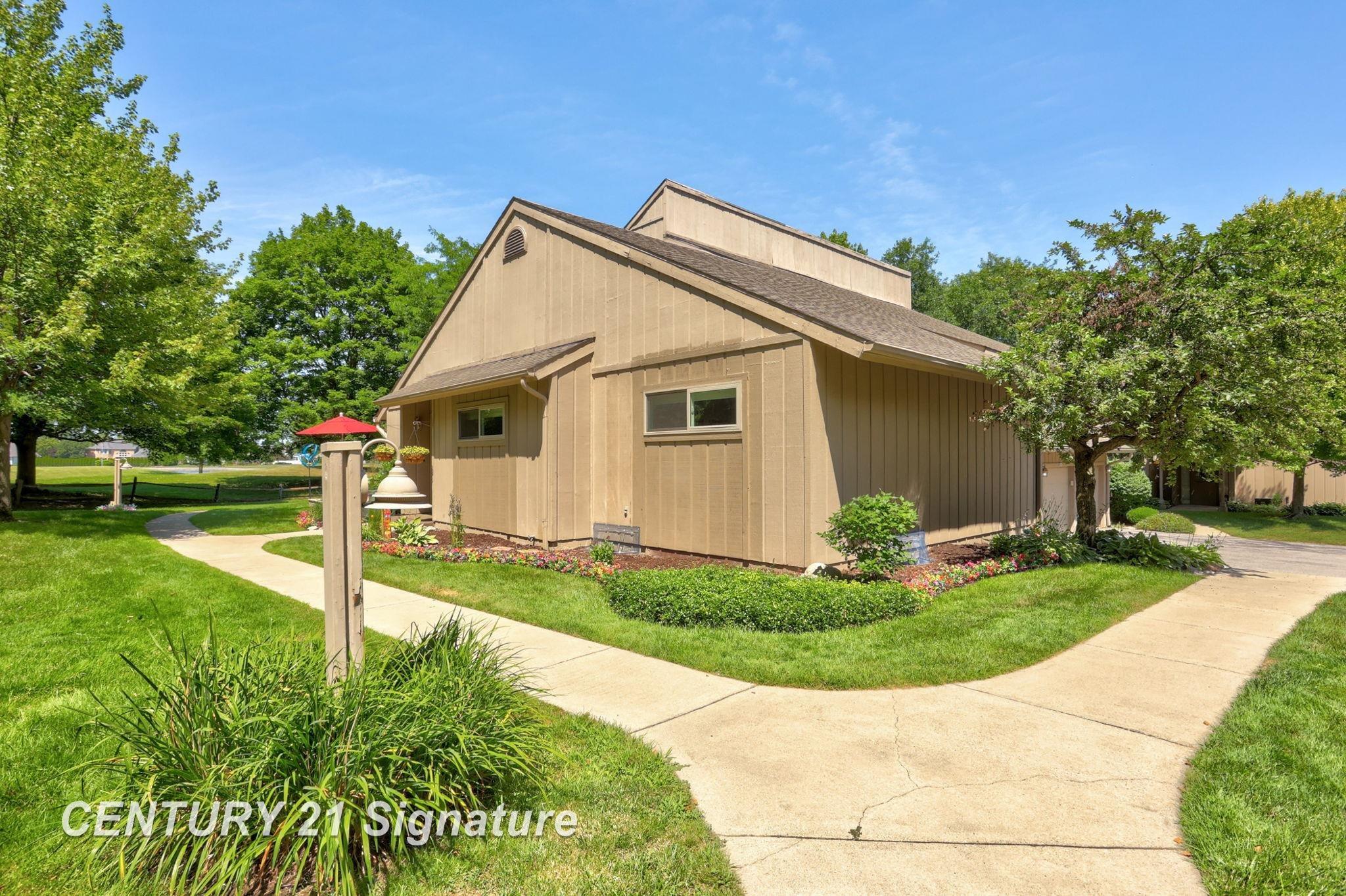 2353 Bay Woods Court