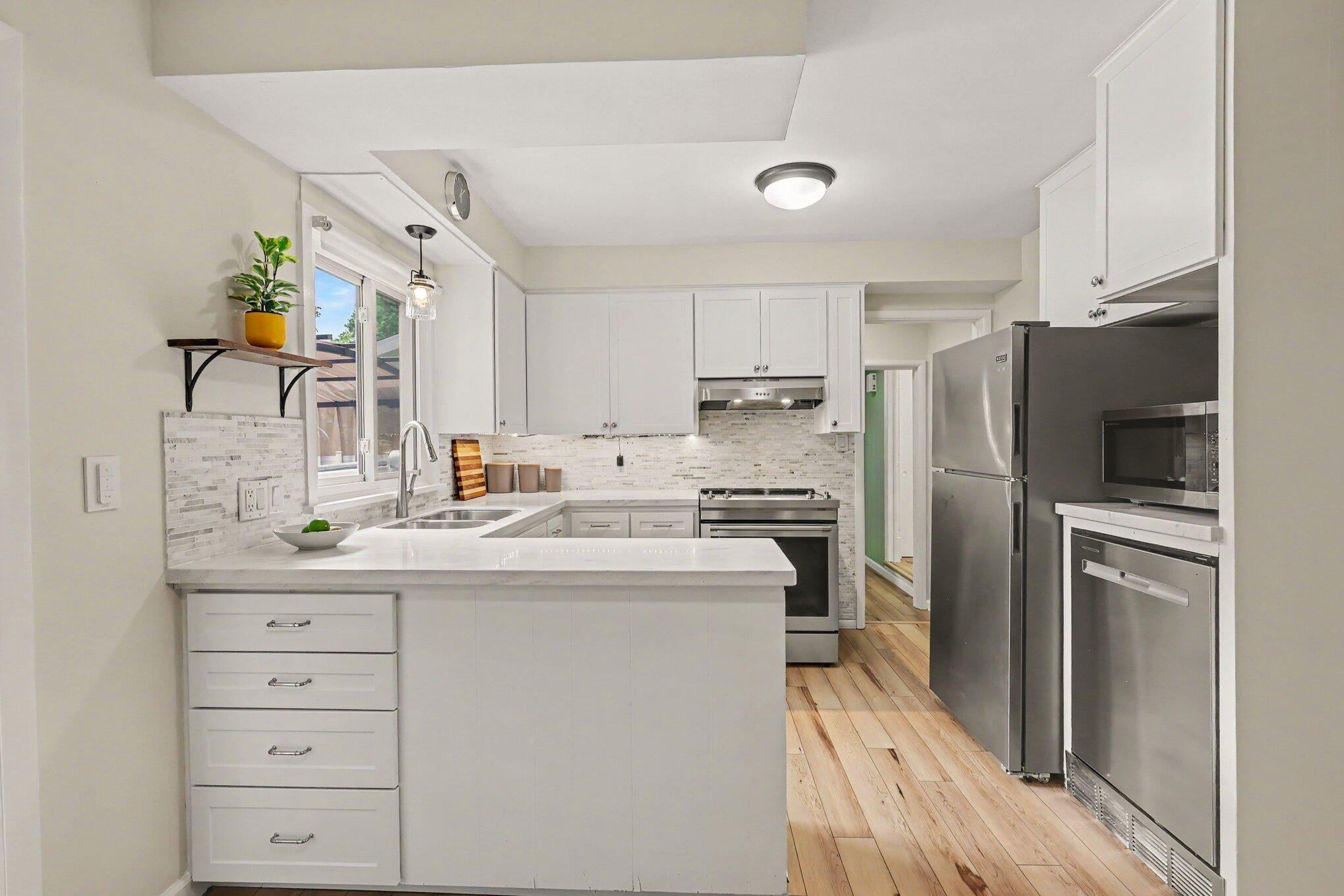106 E 31st Street