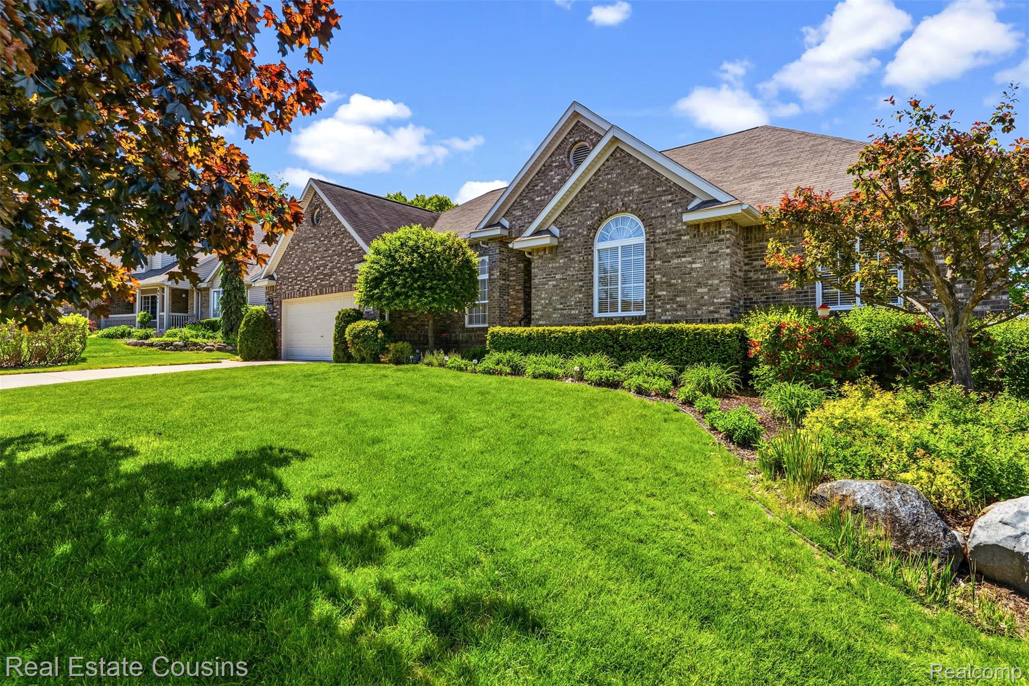 4344 Oak Tree Court
