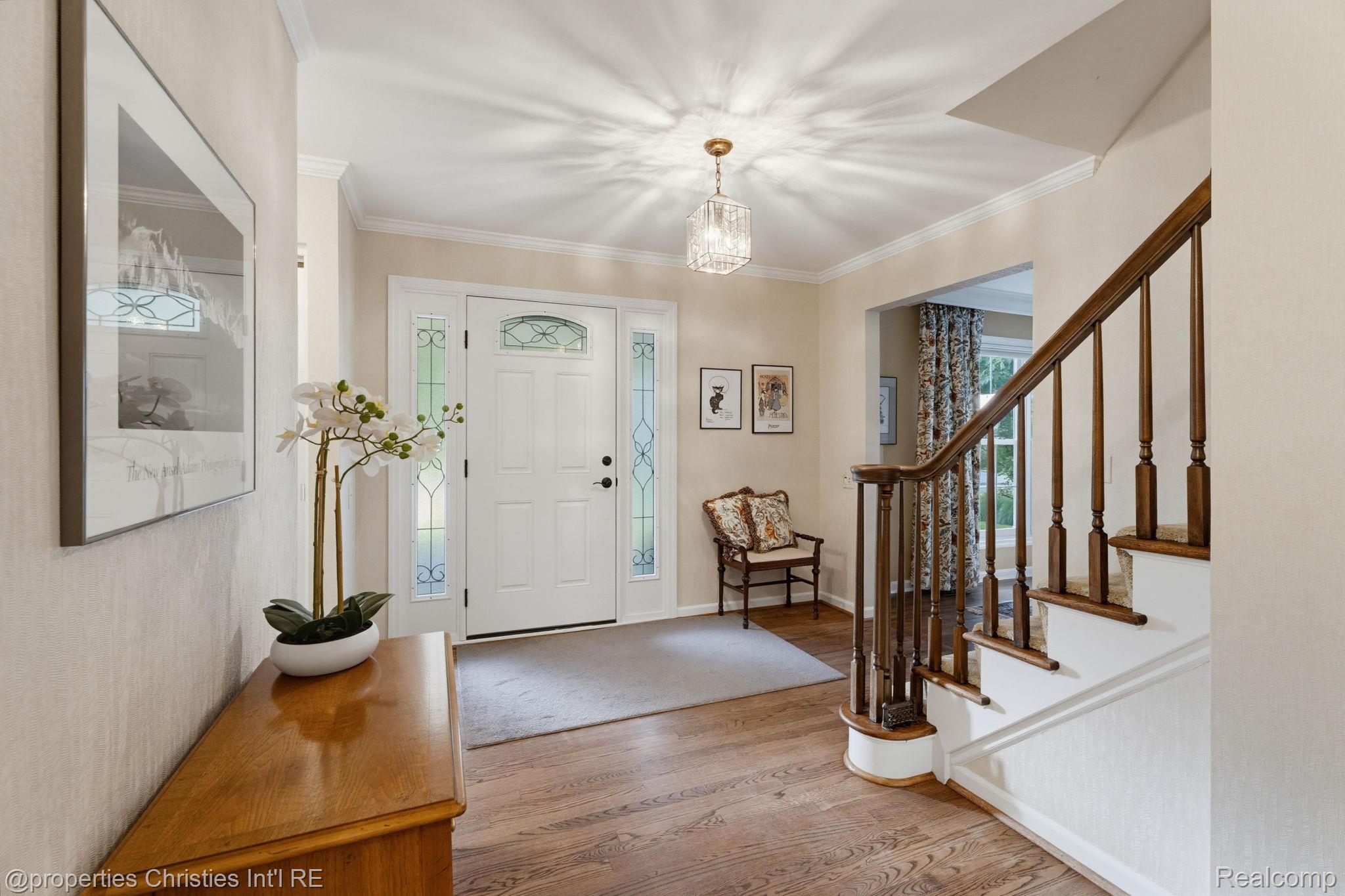 2593 Hounds Chase Drive