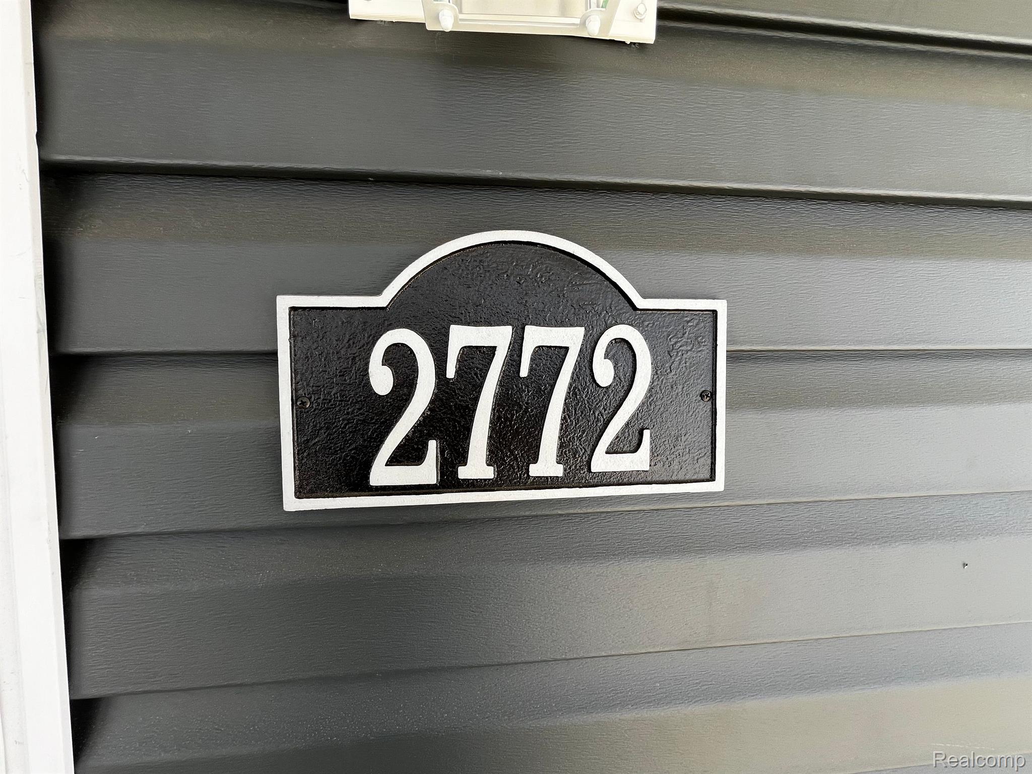 2772 NAPLES Court