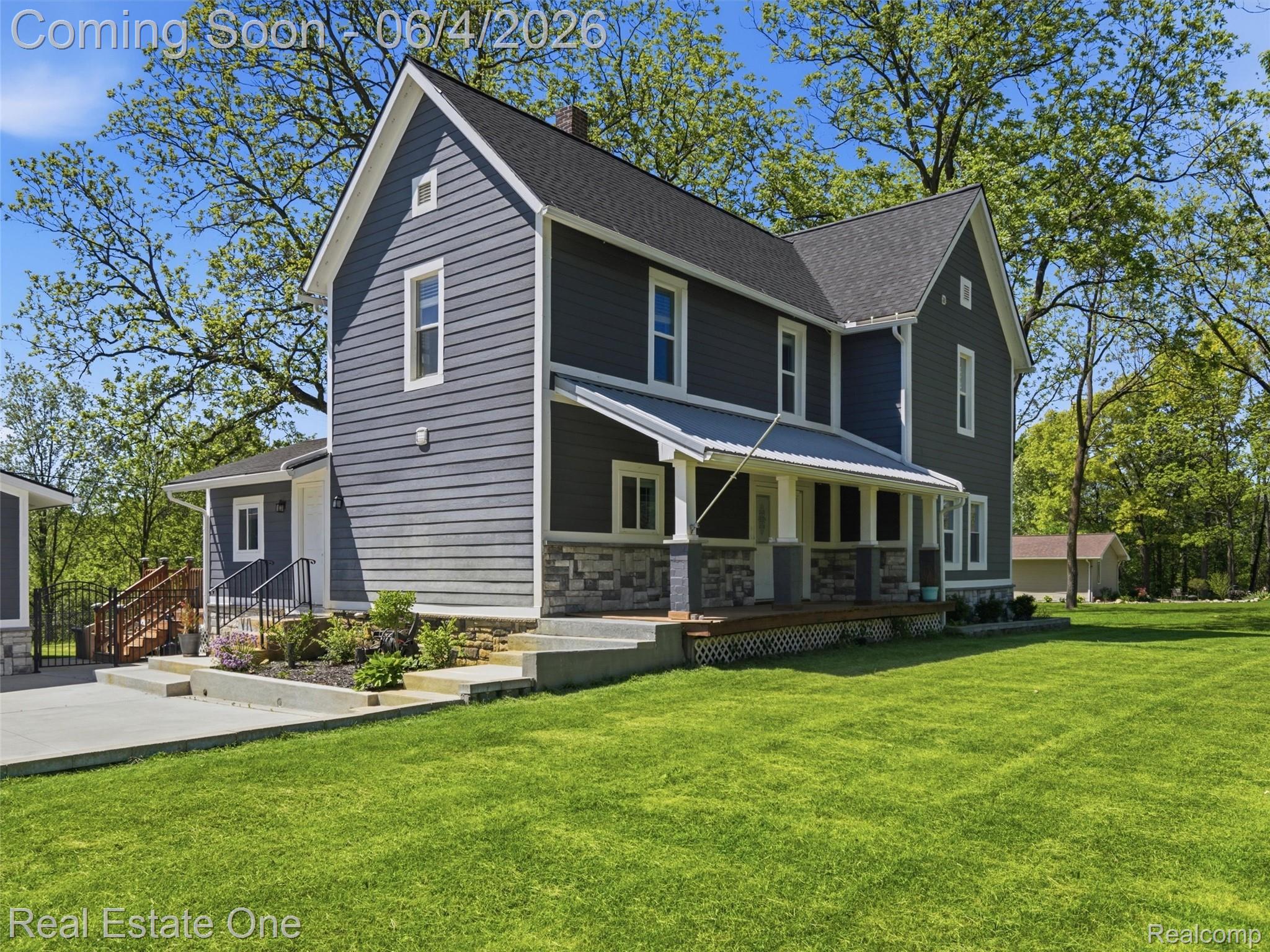 879 N Hacker Road