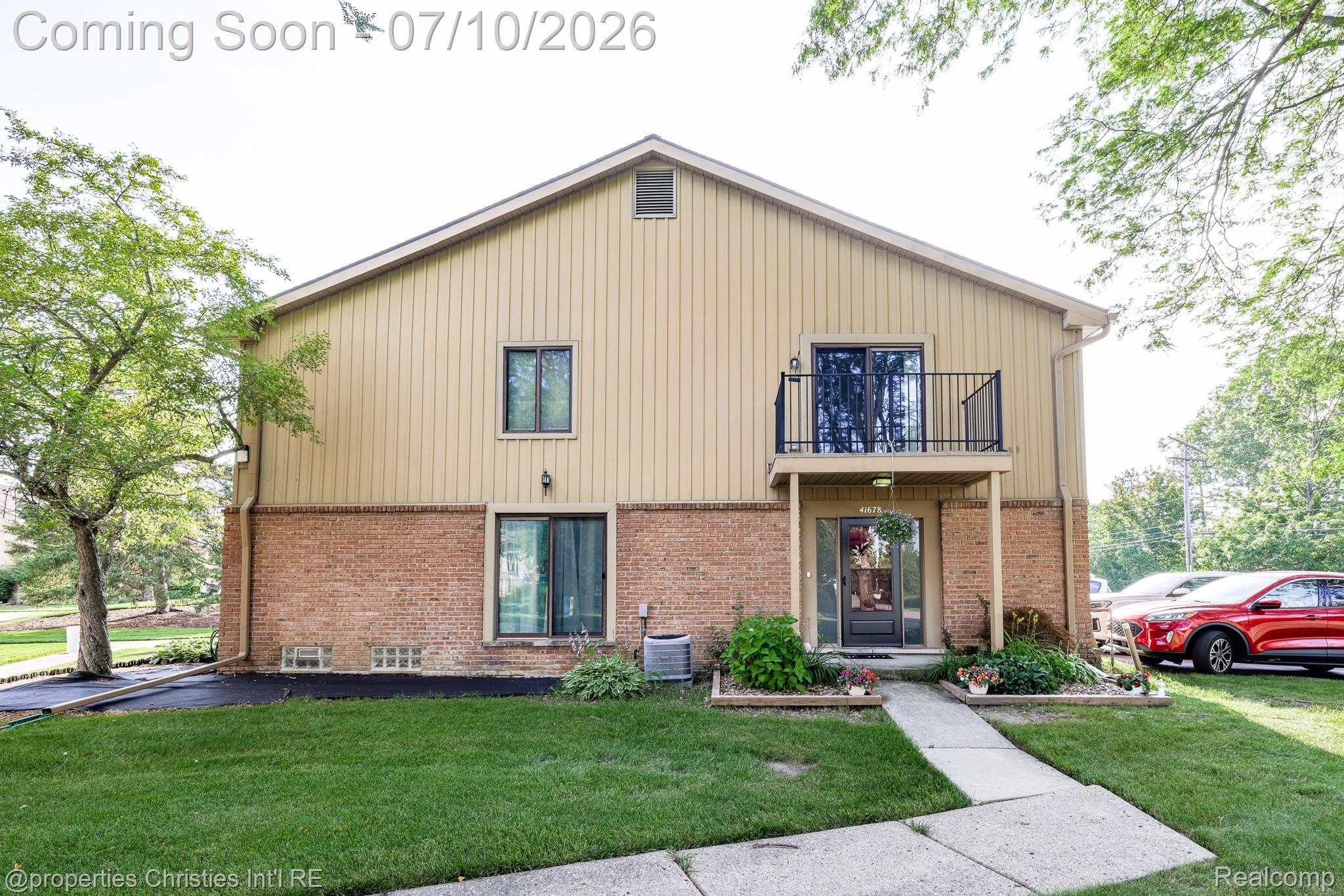 41678 Bedford Drive
