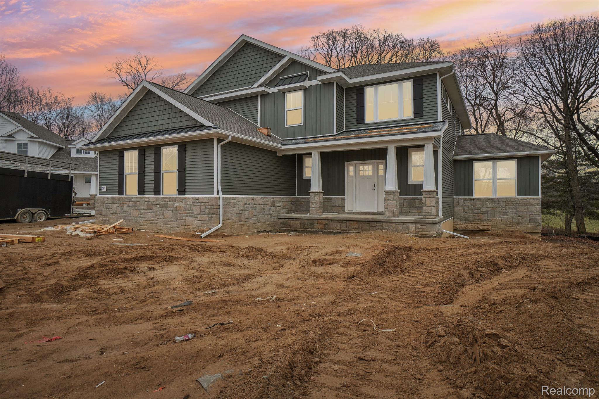 680 BIRKDALE Drive
