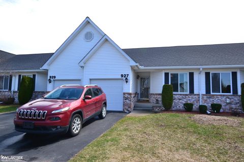 Photo of 927 Lighthouse Drive, Marysville City, MI 48040 (MLS # 58050204022)