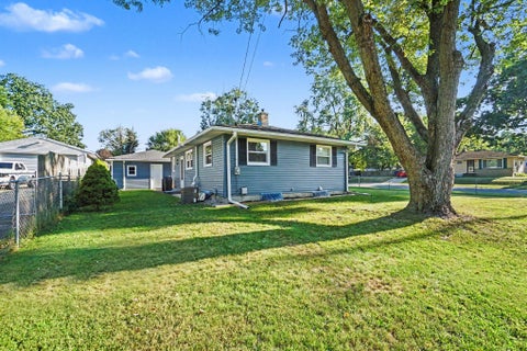 Tiny photo for 1207 Elkerton Avenue, Kalamazoo Charter Township, MI 49048 (MLS # 66026045977)