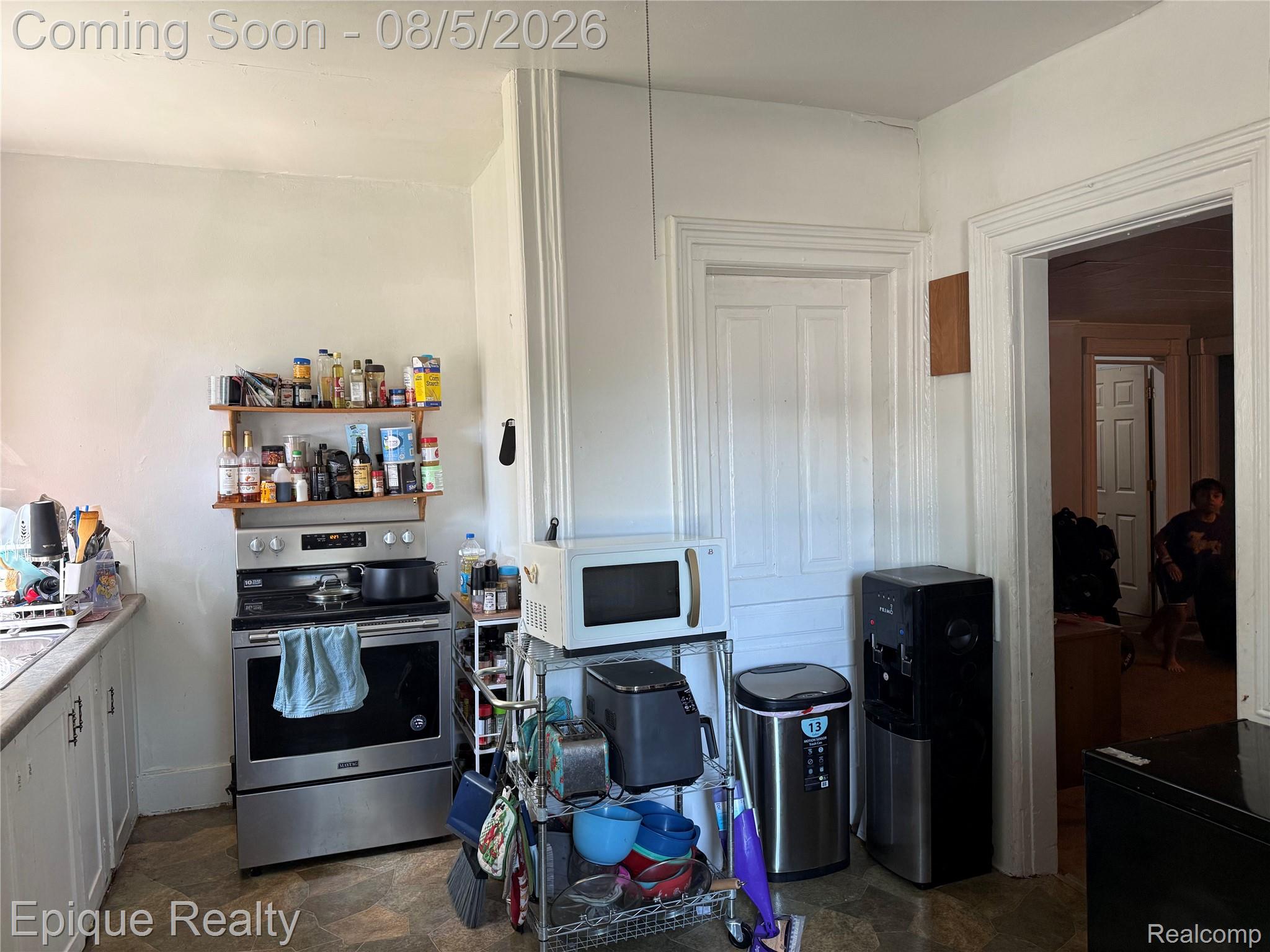 402 Black Street
