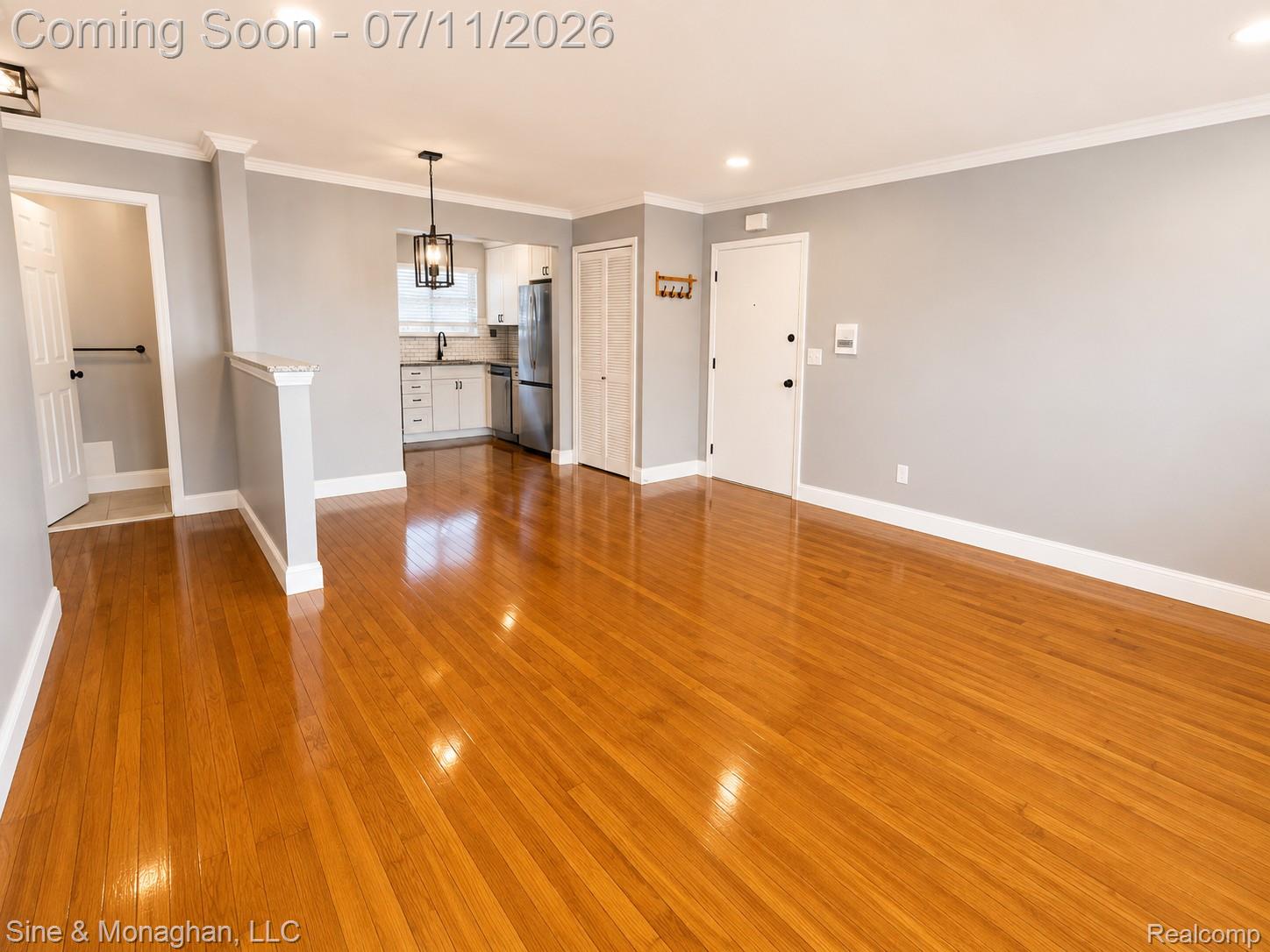 433 Miller Avenue 203