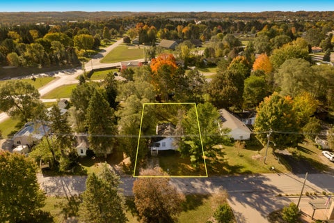 Tiny photo for 2791 Concord Street, Garfield Charter Township, MI 49684 (MLS # 78080074698)