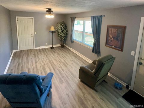 Tiny photo for 3003 Creston Avenue, Lansing City, MI 48906 (MLS # 20261036346)