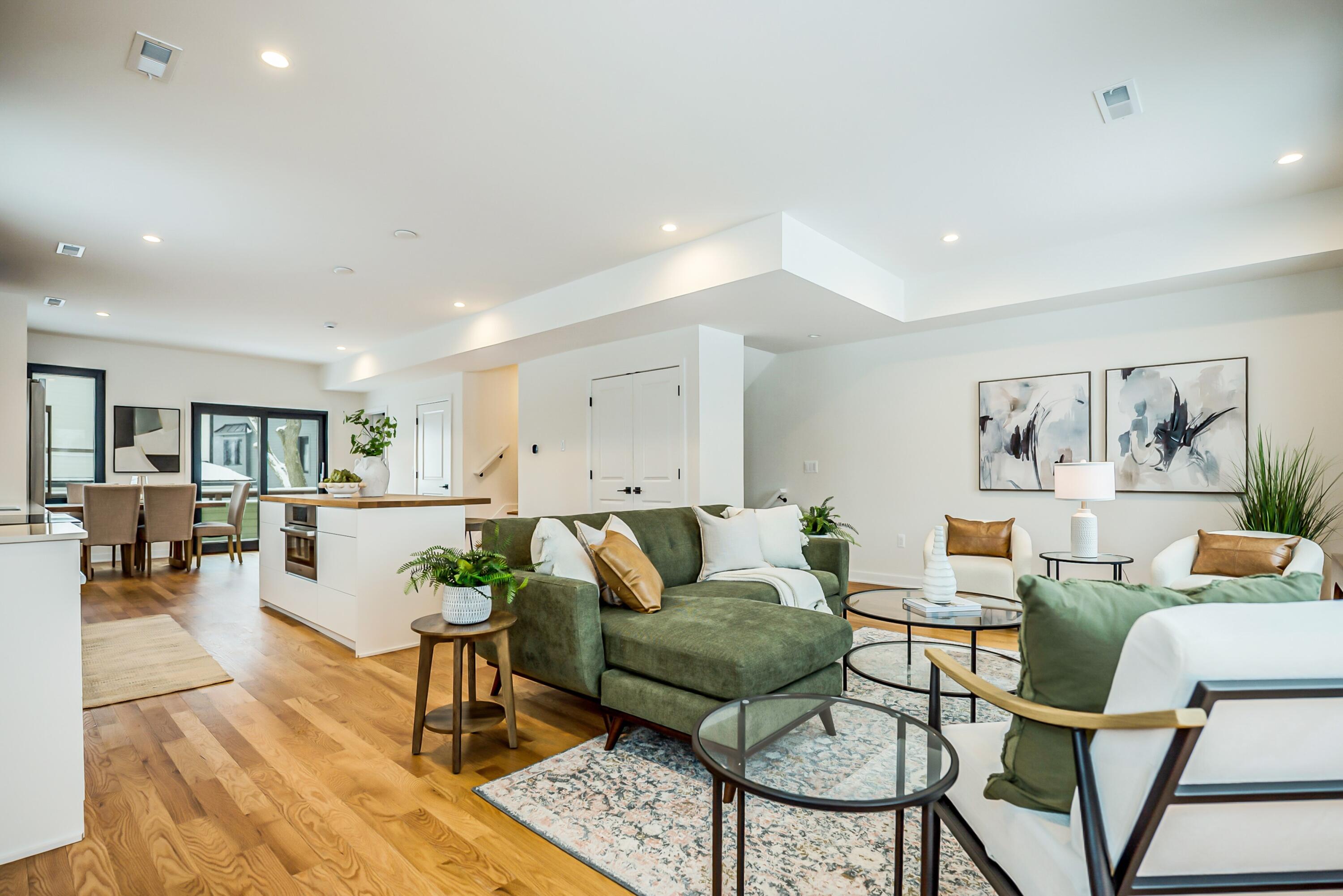 2292 Greenway Trail
