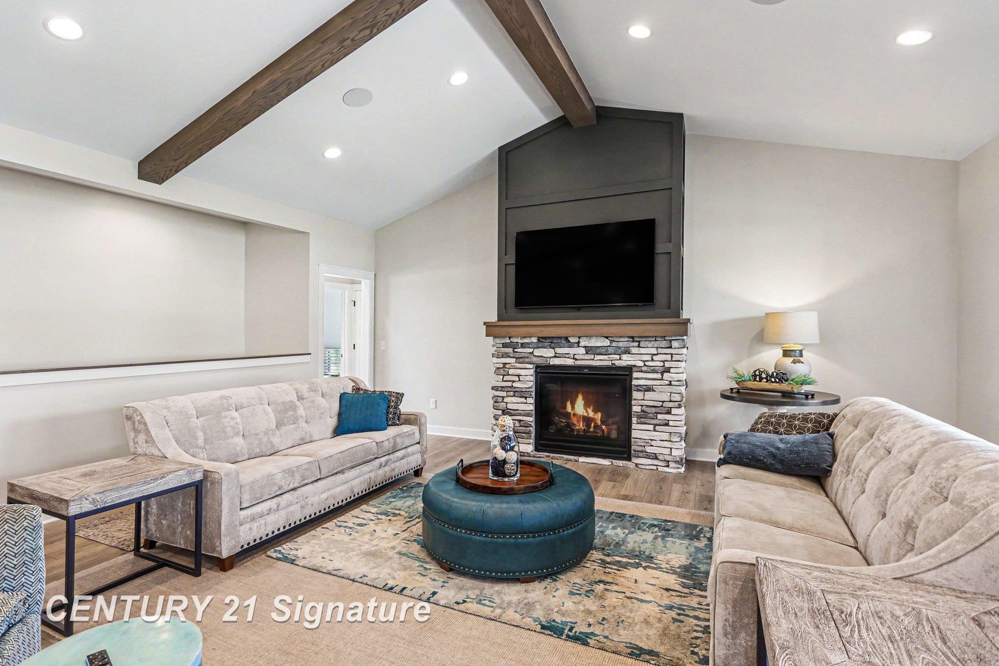 8836 Copper Court