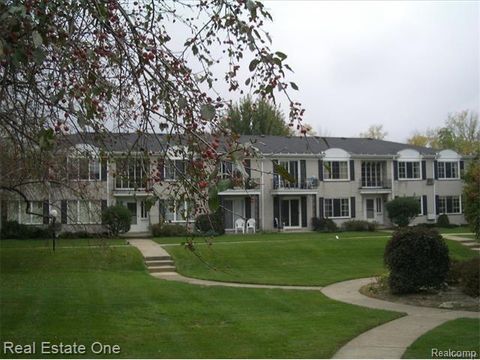 100 W HICKORY GROVE Road H5 Bloomfield Charter Township MI 48304