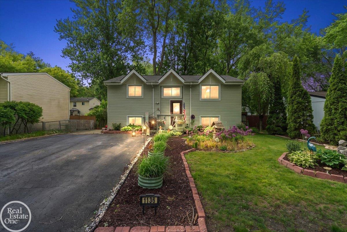 1136 Miller Road