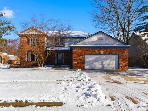 6190 Silverstone Drive Troy City MI 48085