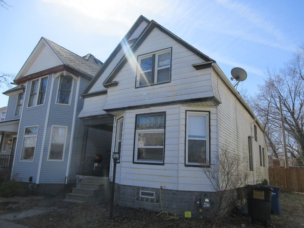 listing image 0
