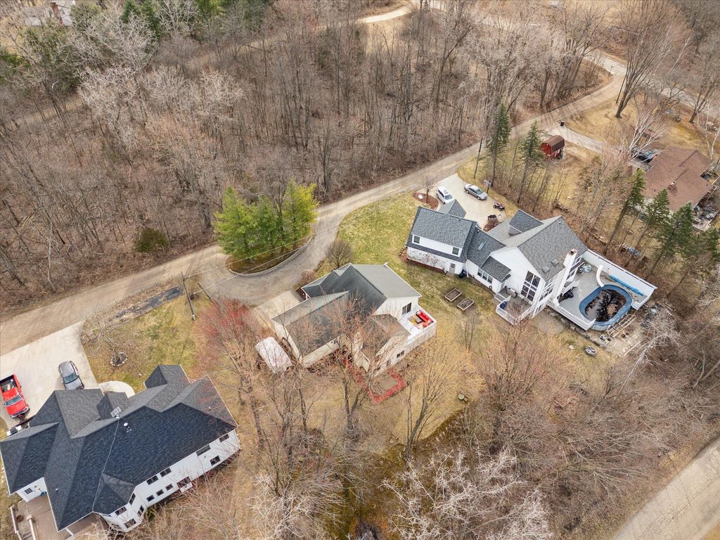 listing image 52