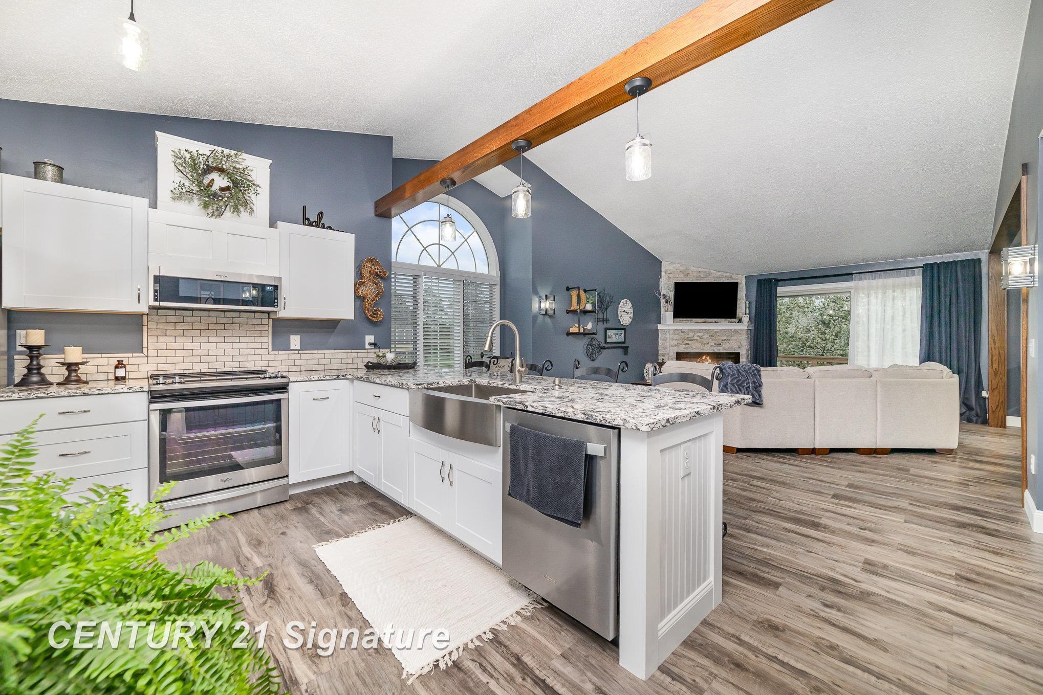 6 W Mallard Cove Drive