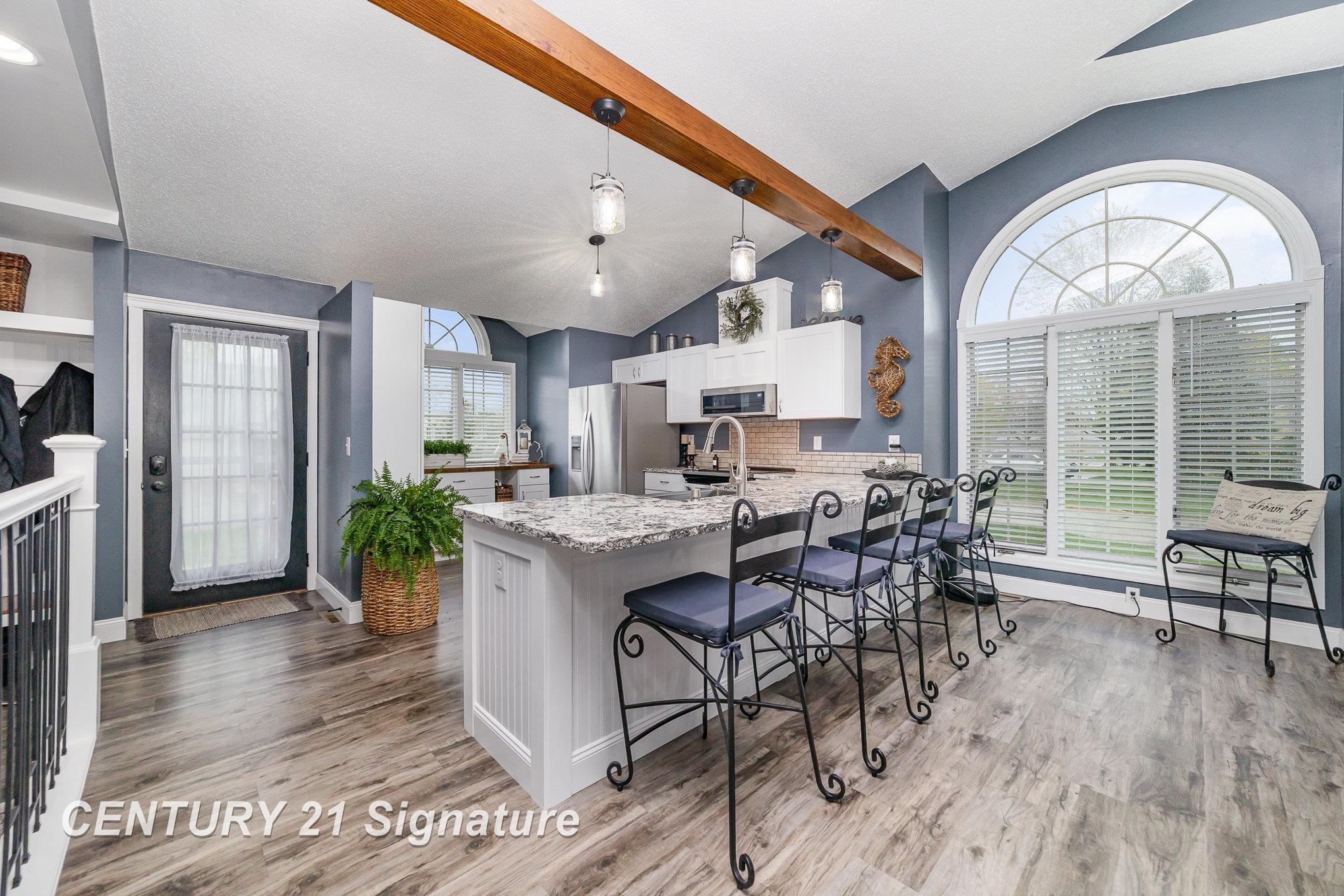 6 W Mallard Cove Drive
