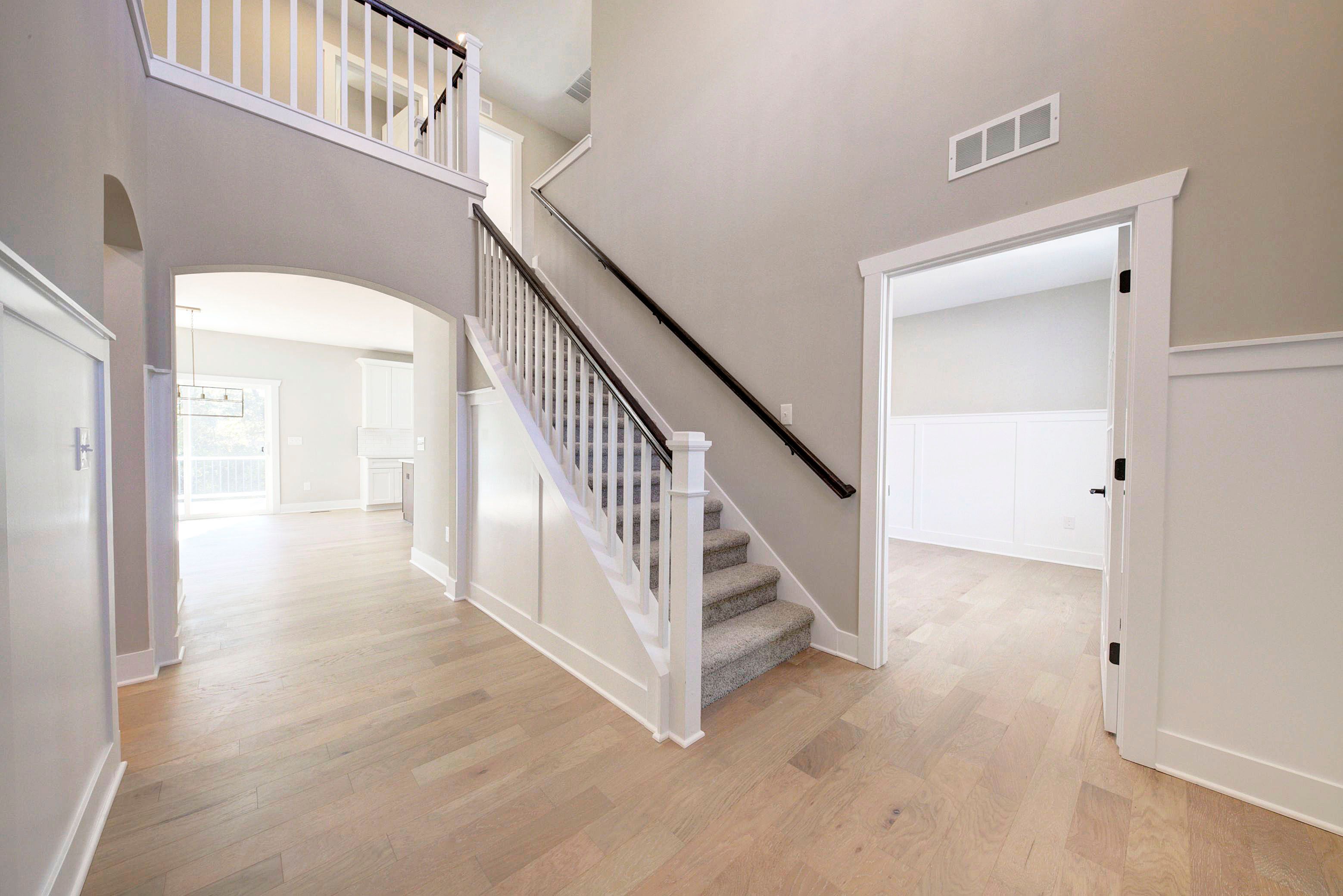 674 BIRKDALE Drive
