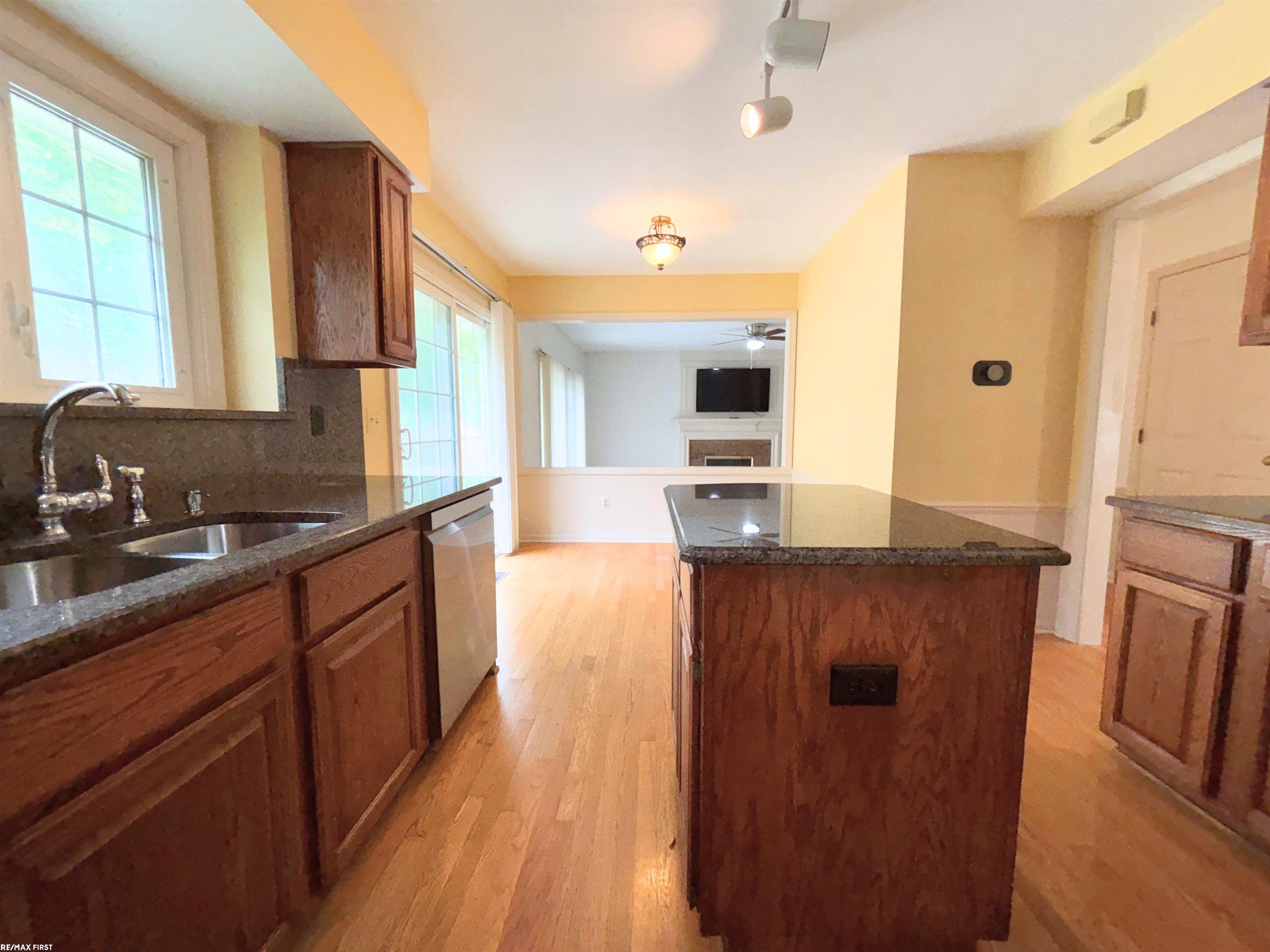 2356 Pleasant View Drive