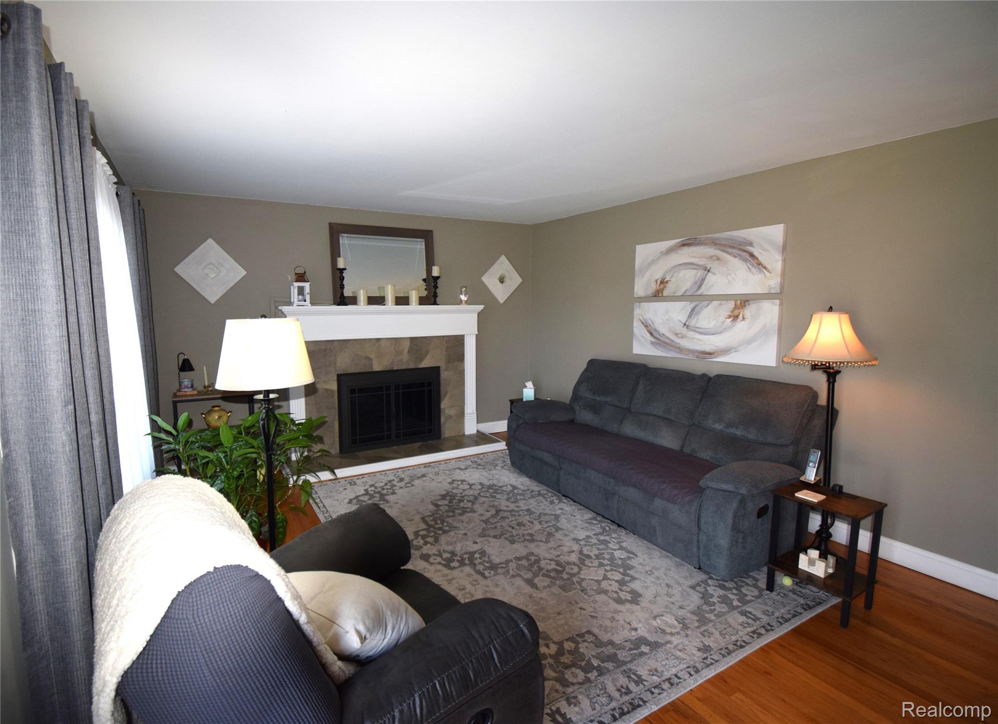 37222 Barrington Drive