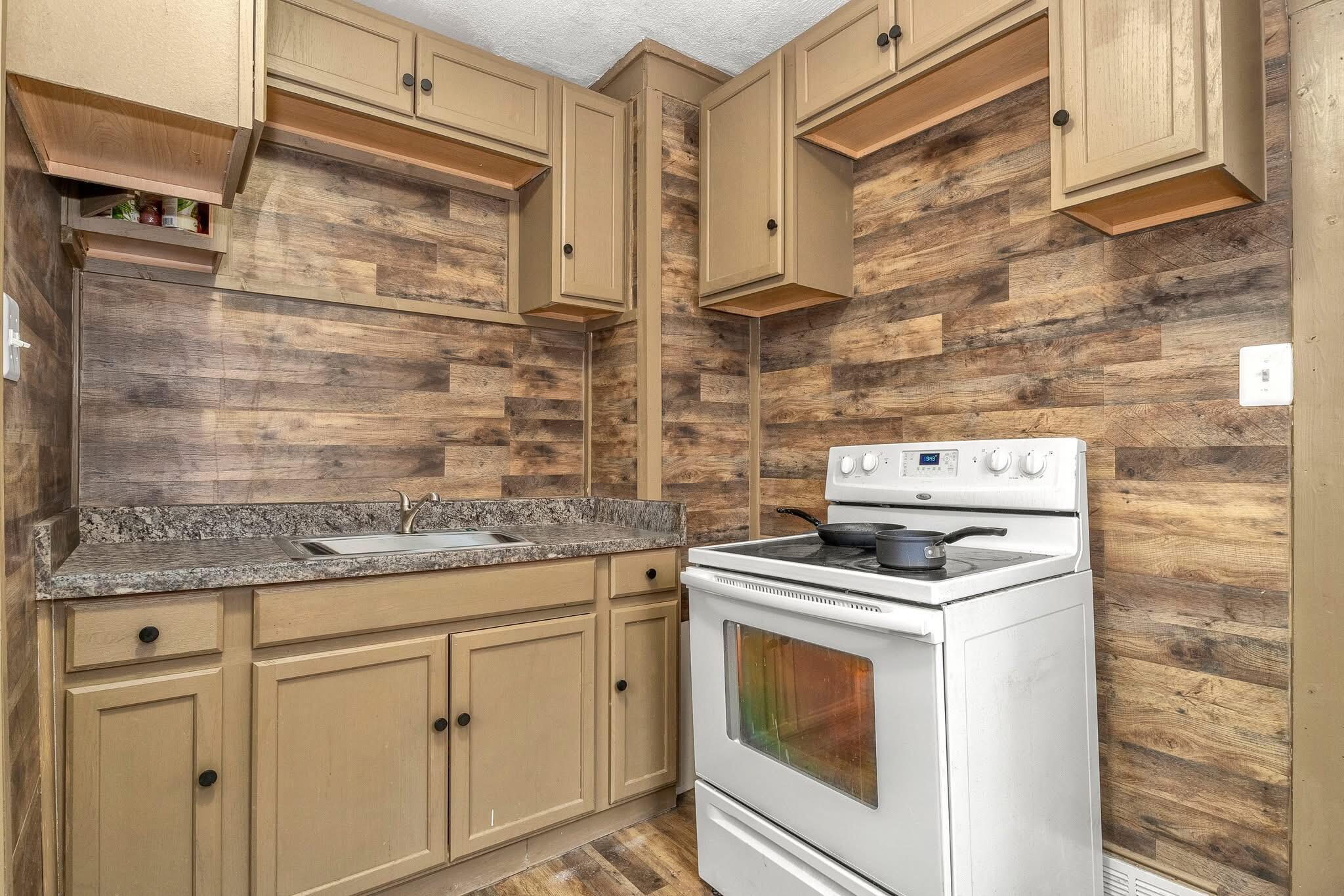 17569 Orleans Street