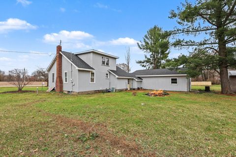 Tiny photo for 235 S 204th Avenue, Hesperia Village, MI 49421 (MLS # 67026013473)