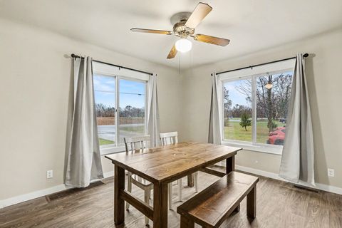 Tiny photo for 235 S 204th Avenue, Hesperia Village, MI 49421 (MLS # 67026013473)