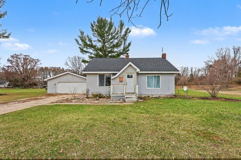 235 S 204th Avenue Hesperia Village MI 49421