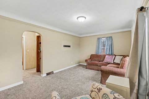 Tiny photo for 235 S 204th Avenue, Hesperia Village, MI 49421 (MLS # 67026013473)