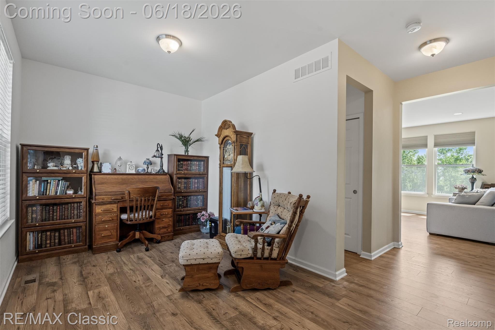 10884 Bouldercrest Drive