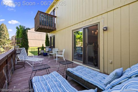 Tiny photo for 2203 Rochelle Park Drive, Rochester Hills City, MI 48309 (MLS # 20261039638)