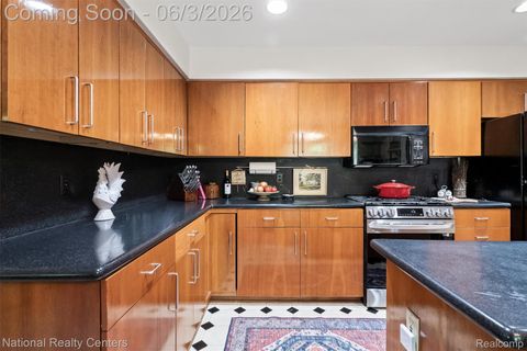 Tiny photo for 2203 Rochelle Park Drive, Rochester Hills City, MI 48309 (MLS # 20261039638)