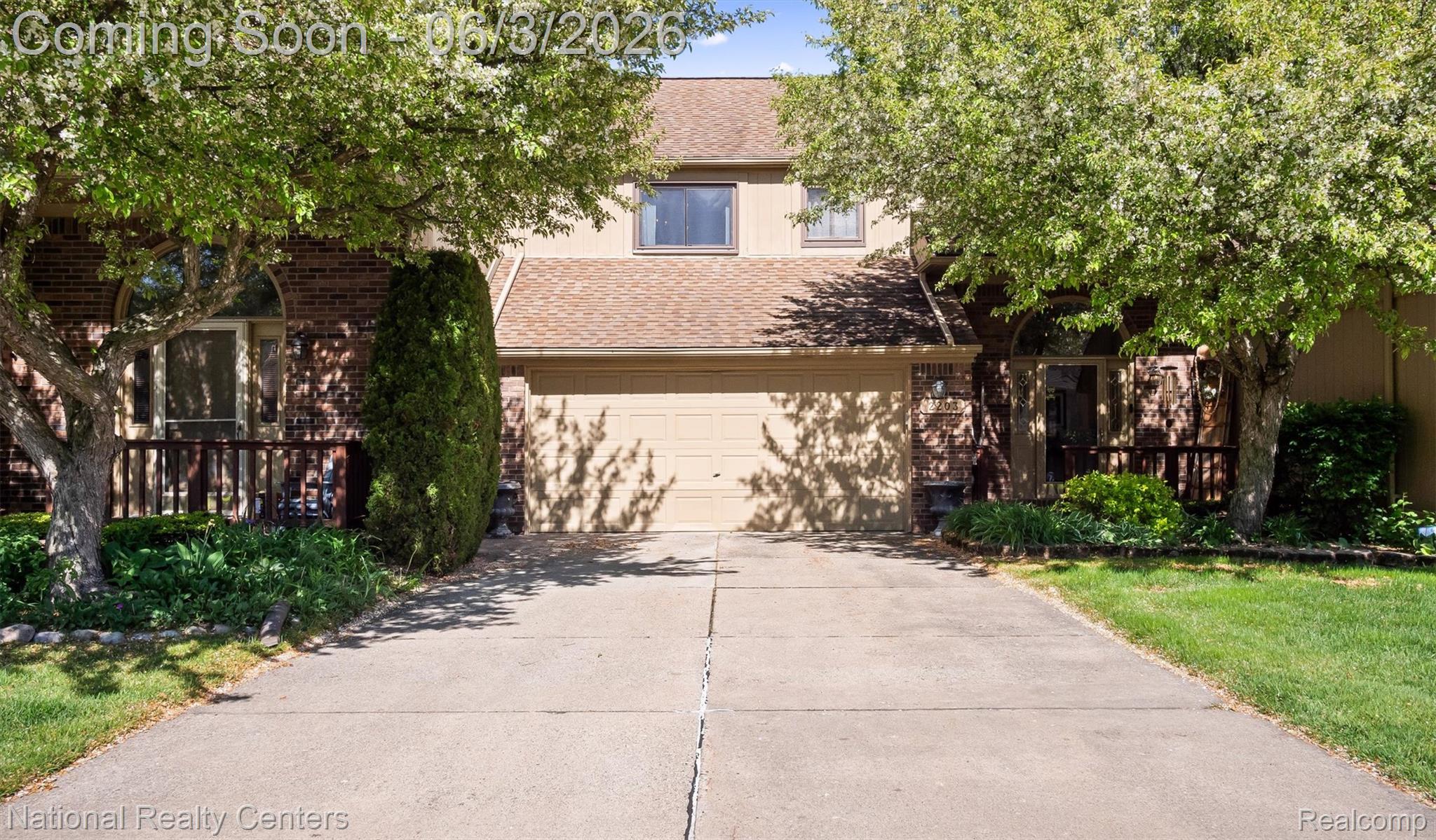 2203 Rochelle Park Drive