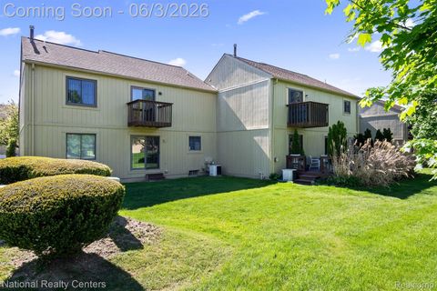 Tiny photo for 2203 Rochelle Park Drive, Rochester Hills City, MI 48309 (MLS # 20261039638)
