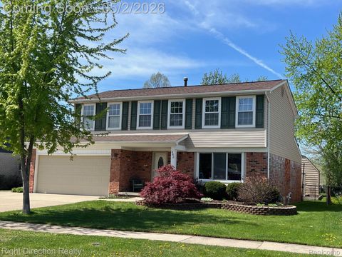 682 Queens Way Canton Charter Township MI 48188