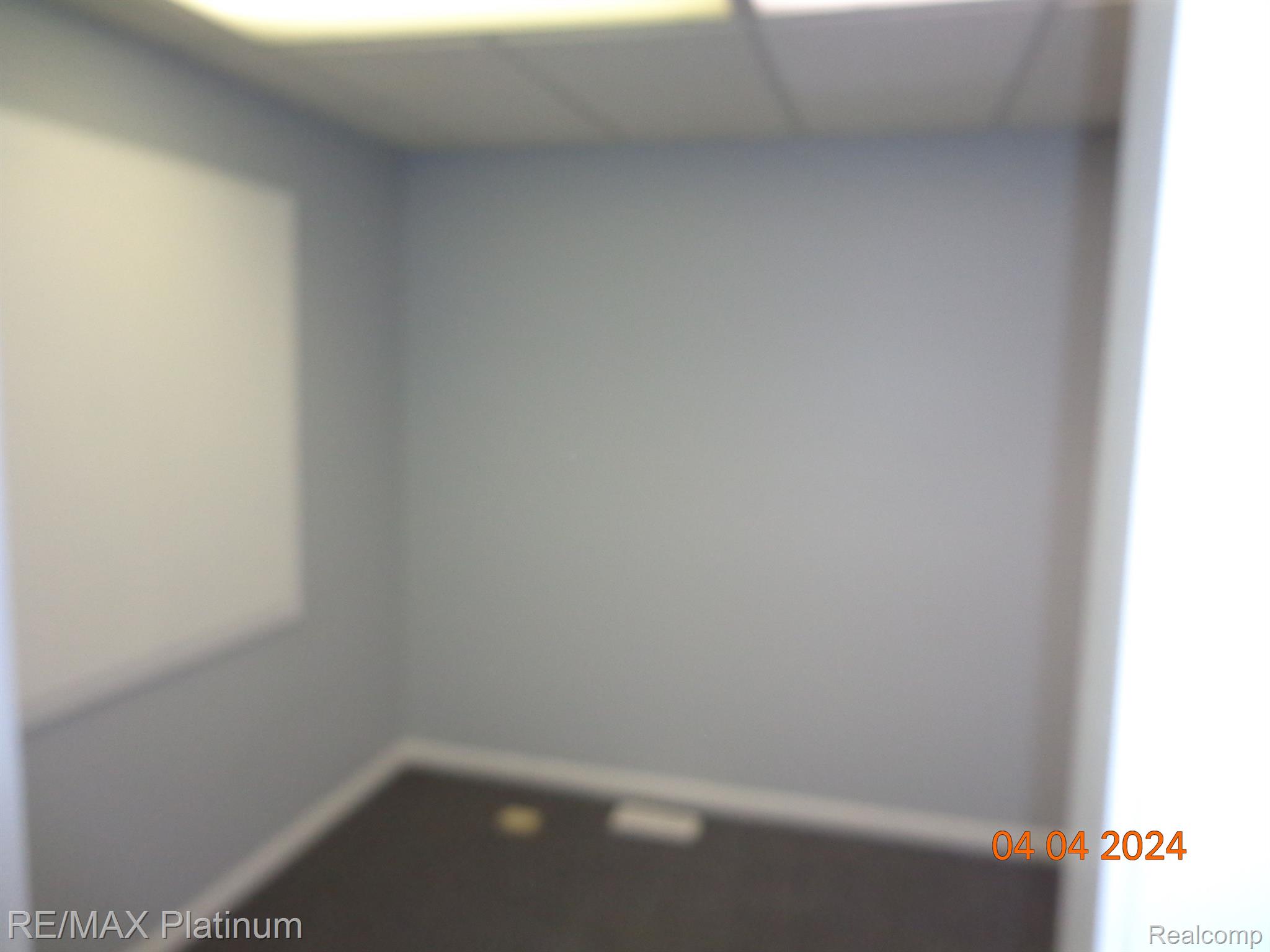 11479 HIGHLAND ROAD "B"