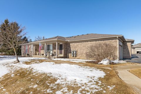 11174 Spruce Court Washington Township Macomb MI 48094