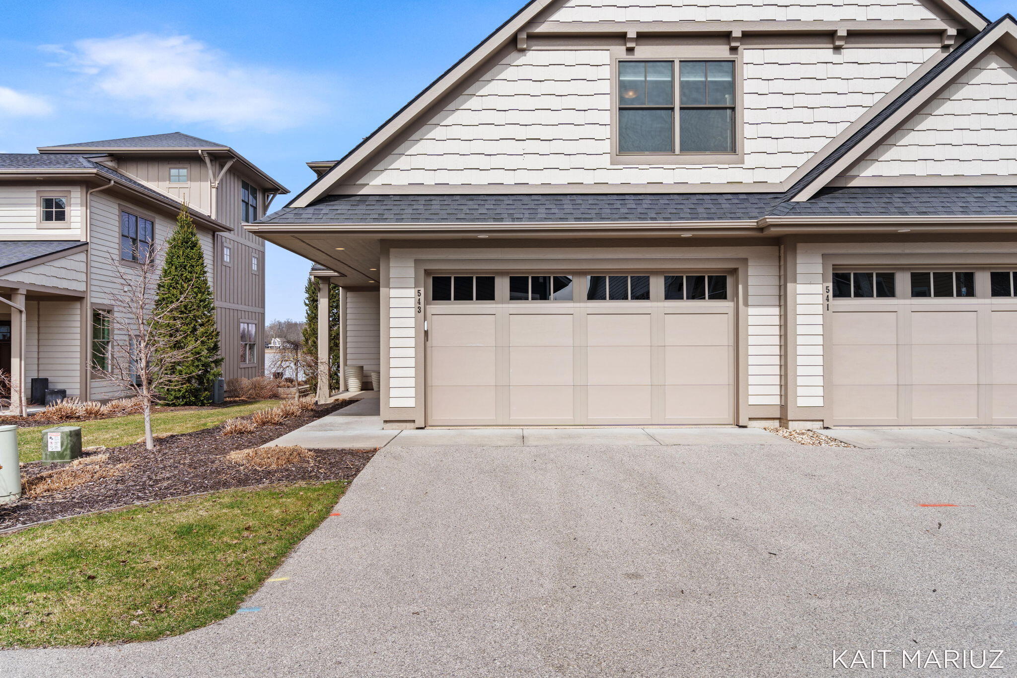 543 Macatawa Avenue