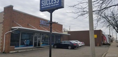 2501 S CEDAR Street Lansing City MI 48910