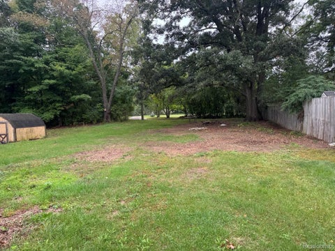 Tiny photo for 5705 Lake Grove Drive, White Lake Charter Township, MI 48383 (MLS # 20261083055)