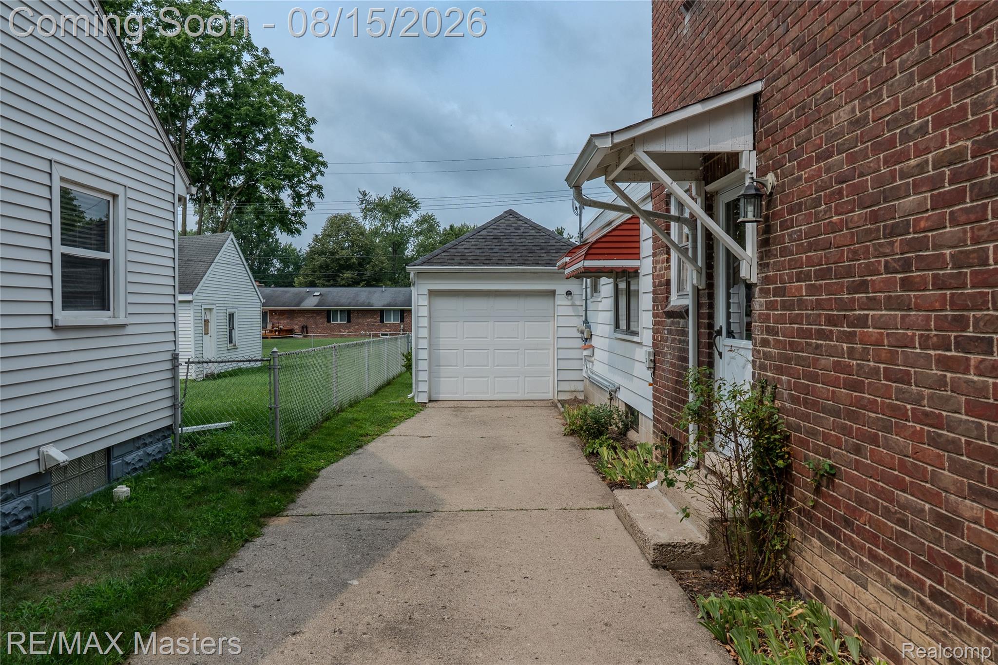 29386 Walnut Street
