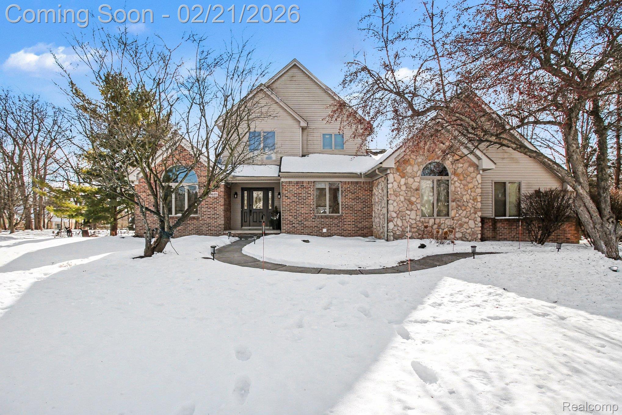 8620 Southridge Drive